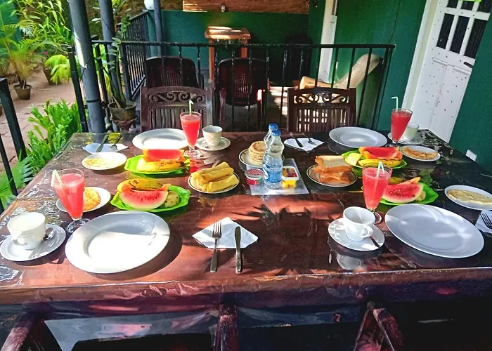 Green Lantern Inn